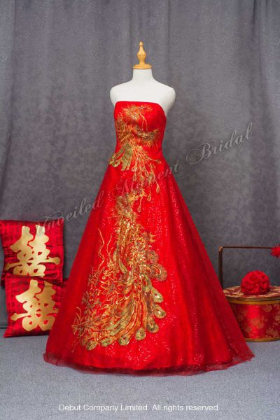Strapless, A-line Chinese evening dress with decorative Phoenix embroideries 無肩帶, 鳳凰圖案閃片中式晚裝