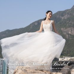 Bride wearing A-line care-free bridal dress with court trains, spaghetti straps and lace embellishments 新娘穿上花邊吊帶, 蕾絲釘珠, 拖尾, A-line輕婚紗